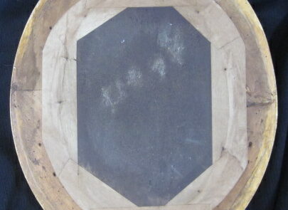 Peinture Italienne XIXè, dans cadre ovale.